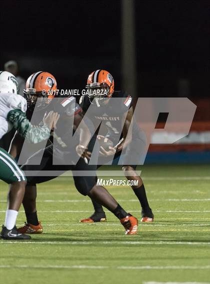 Thumbnail 1 in Central vs Carol City photogallery.