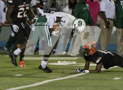 Thumbnail 2 in Central vs Carol City photogallery.