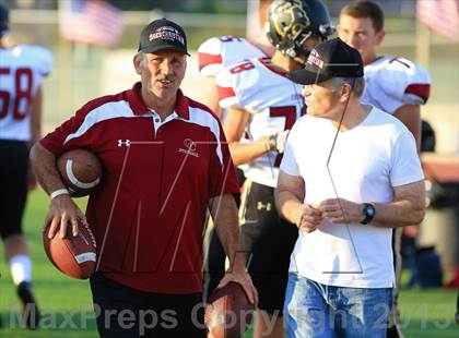 Thumbnail 1 in Oaks Christian vs. Upland (Honor Bowl) photogallery.