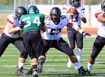 Thumbnail 1 in Oaks Christian vs. Upland (Honor Bowl) photogallery.