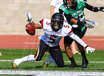 Thumbnail 2 in Oaks Christian vs. Upland (Honor Bowl) photogallery.