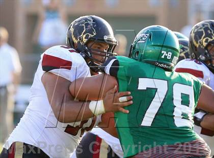 Thumbnail 1 in Oaks Christian vs. Upland (Honor Bowl) photogallery.