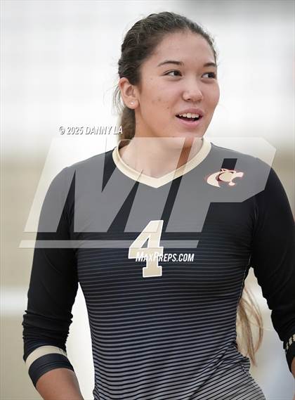 Thumbnail 3 in Oakton vs. Bishop Ireton photogallery.