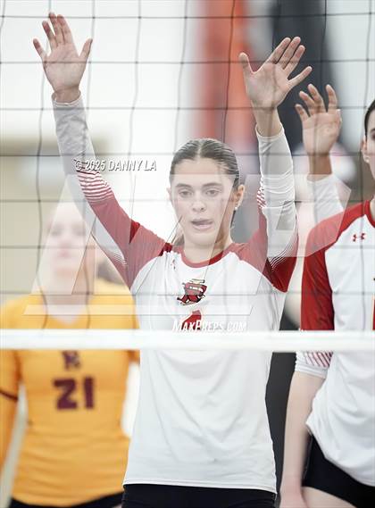 Thumbnail 1 in Oakton vs. Bishop Ireton photogallery.