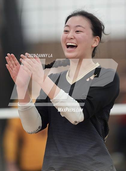 Thumbnail 1 in Oakton vs. Bishop Ireton photogallery.