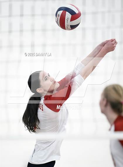 Thumbnail 2 in Oakton vs. Bishop Ireton photogallery.