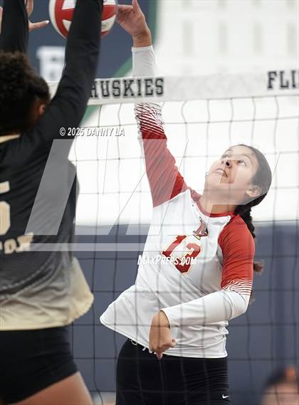 Thumbnail 2 in Oakton vs. Bishop Ireton photogallery.