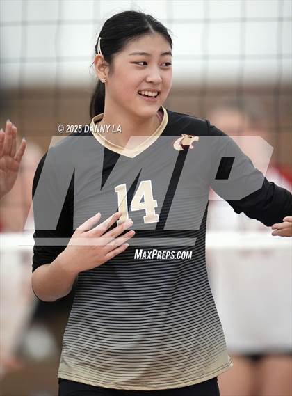 Thumbnail 2 in Oakton vs. Bishop Ireton photogallery.