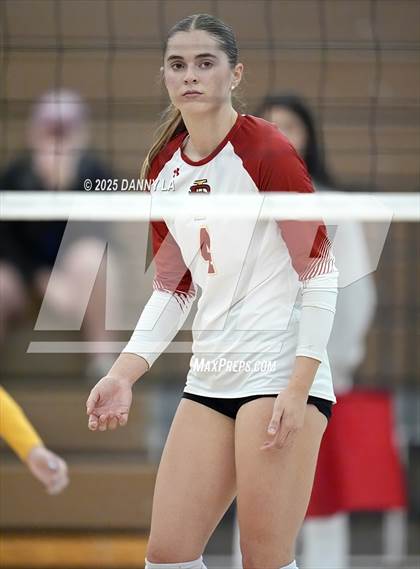 Thumbnail 1 in Oakton vs. Bishop Ireton photogallery.