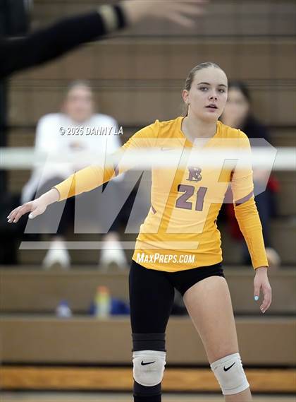 Thumbnail 2 in Oakton vs. Bishop Ireton photogallery.