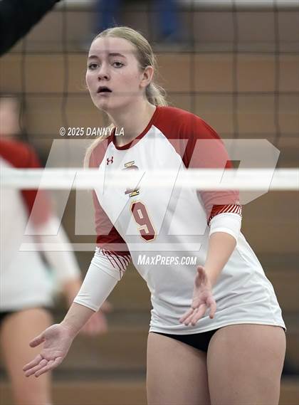 Thumbnail 1 in Oakton vs. Bishop Ireton photogallery.