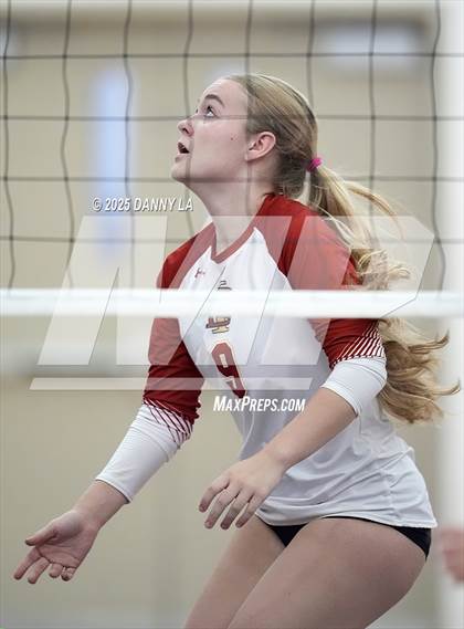 Thumbnail 1 in Oakton vs. Bishop Ireton photogallery.