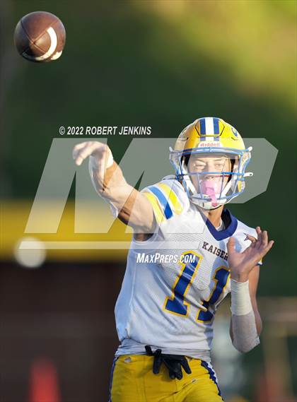 Thumbnail 2 in Kaiser vs Nanakuli (OIA Division 2 Championship) photogallery.