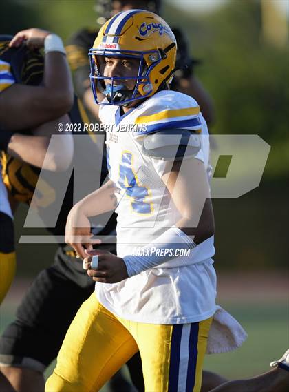 Thumbnail 1 in Kaiser vs Nanakuli (OIA Division 2 Championship) photogallery.