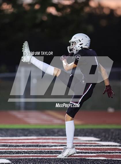 Thumbnail 3 in JV: Santo @ Millsap photogallery.