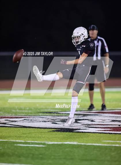 Thumbnail 1 in JV: Santo @ Millsap photogallery.