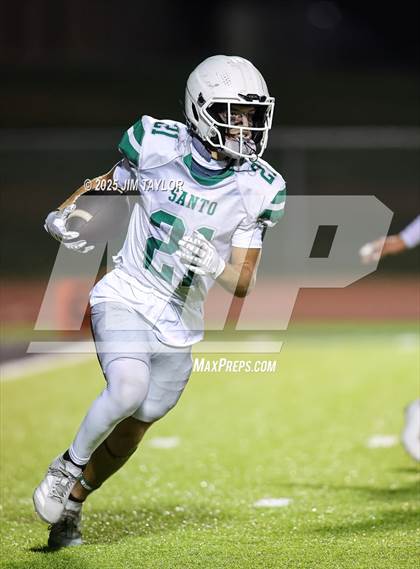 Thumbnail 2 in JV: Santo @ Millsap photogallery.