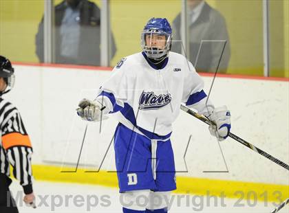 Thumbnail 1 in Darien vs. Ridgefield (FCIAC Semifinal) photogallery.