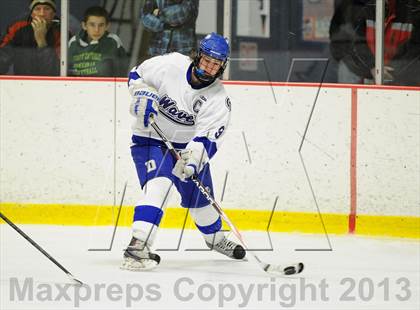Thumbnail 1 in Darien vs. Ridgefield (FCIAC Semifinal) photogallery.