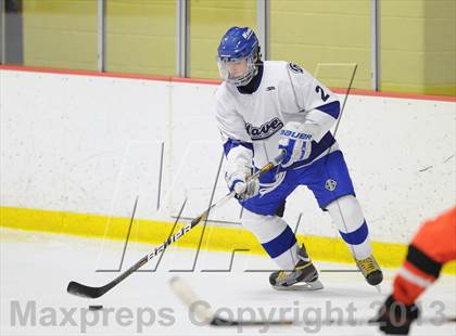 Thumbnail 1 in Darien vs. Ridgefield (FCIAC Semifinal) photogallery.