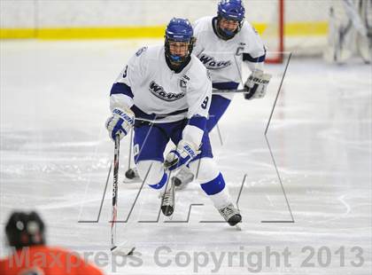 Thumbnail 1 in Darien vs. Ridgefield (FCIAC Semifinal) photogallery.