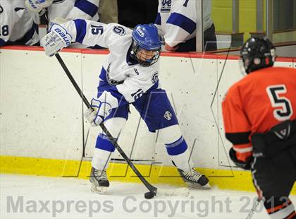 Thumbnail 1 in Darien vs. Ridgefield (FCIAC Semifinal) photogallery.