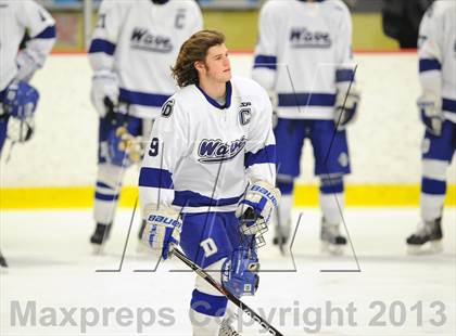 Thumbnail 2 in Darien vs. Ridgefield (FCIAC Semifinal) photogallery.