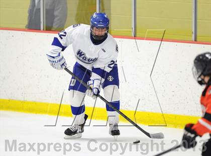 Thumbnail 1 in Darien vs. Ridgefield (FCIAC Semifinal) photogallery.