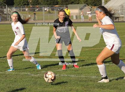Thumbnail 2 in Pickerington North vs.  Canal Winchester photogallery.