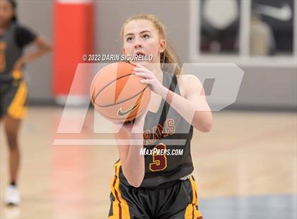 Thumbnail 3 in Cornerstone Christian vs. Central Catholic (NIKE Tournament of Champions) photogallery.