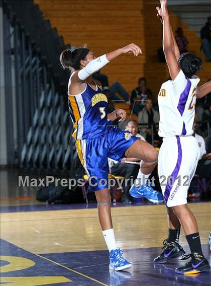 Thumbnail 3 in Gahr vs. Lynwood  photogallery.