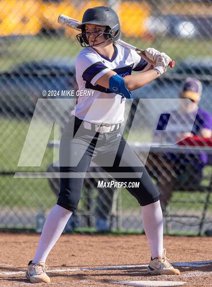 Thumbnail 1 in De Soto @ Piper photogallery.