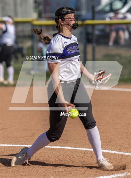 Thumbnail 1 in De Soto @ Piper photogallery.