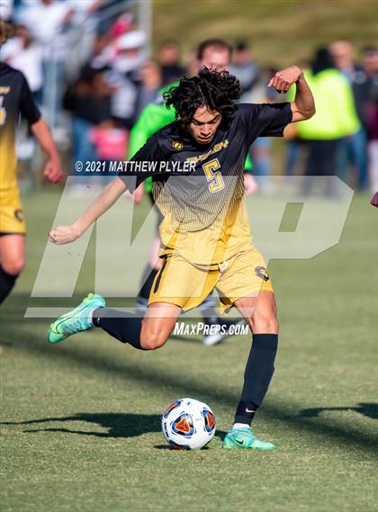 Thumbnail 2 in Greene Central vs. Shelby (NCHSAA 2A Final) photogallery.