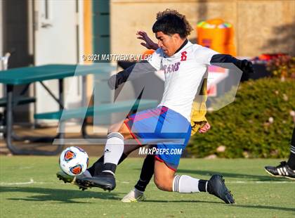 Thumbnail 2 in Greene Central vs. Shelby (NCHSAA 2A Final) photogallery.
