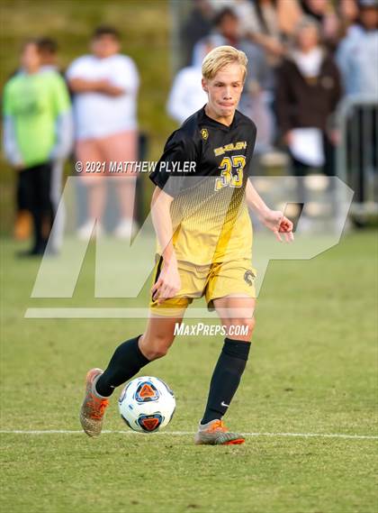 Thumbnail 1 in Greene Central vs. Shelby (NCHSAA 2A Final) photogallery.