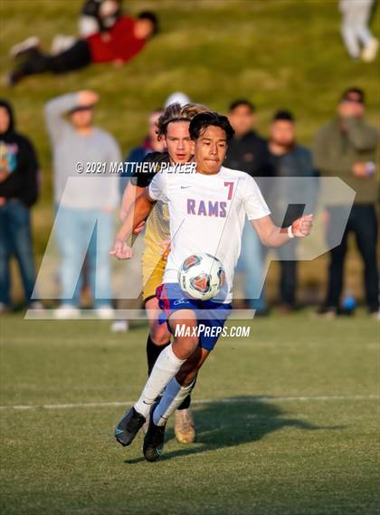 Thumbnail 3 in Greene Central vs. Shelby (NCHSAA 2A Final) photogallery.
