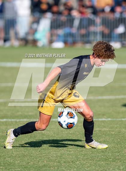 Thumbnail 3 in Greene Central vs. Shelby (NCHSAA 2A Final) photogallery.