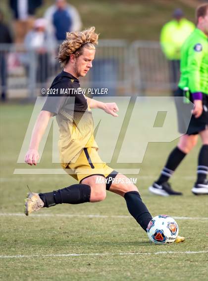 Thumbnail 3 in Greene Central vs. Shelby (NCHSAA 2A Final) photogallery.