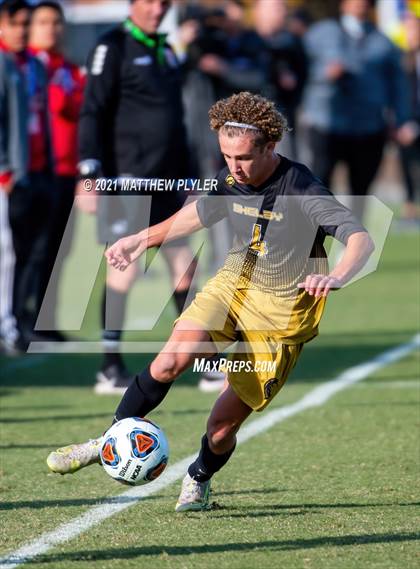 Thumbnail 3 in Greene Central vs. Shelby (NCHSAA 2A Final) photogallery.