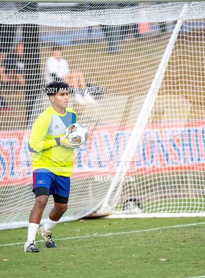 Thumbnail 1 in Greene Central vs. Shelby (NCHSAA 2A Final) photogallery.