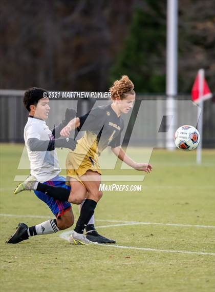 Thumbnail 1 in Greene Central vs. Shelby (NCHSAA 2A Final) photogallery.