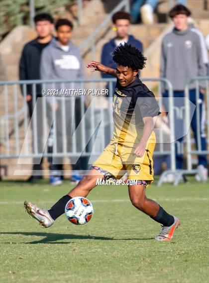 Thumbnail 1 in Greene Central vs. Shelby (NCHSAA 2A Final) photogallery.
