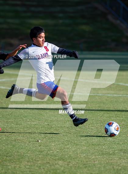 Thumbnail 1 in Greene Central vs. Shelby (NCHSAA 2A Final) photogallery.