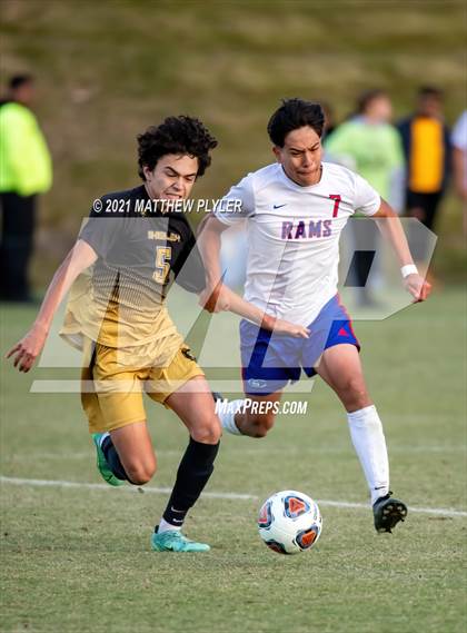 Thumbnail 1 in Greene Central vs. Shelby (NCHSAA 2A Final) photogallery.