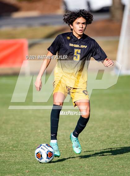 Thumbnail 2 in Greene Central vs. Shelby (NCHSAA 2A Final) photogallery.