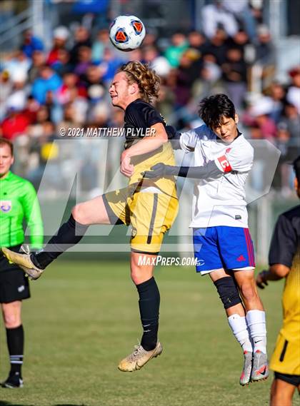 Thumbnail 1 in Greene Central vs. Shelby (NCHSAA 2A Final) photogallery.