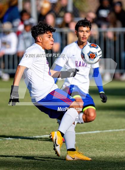 Thumbnail 2 in Greene Central vs. Shelby (NCHSAA 2A Final) photogallery.