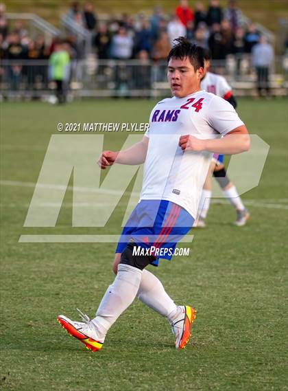 Thumbnail 3 in Greene Central vs. Shelby (NCHSAA 2A Final) photogallery.