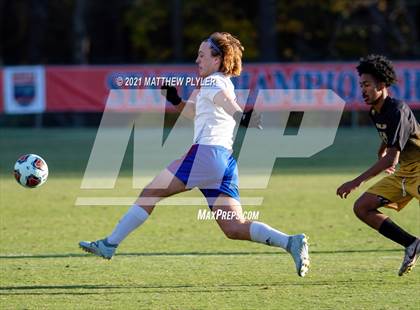 Thumbnail 2 in Greene Central vs. Shelby (NCHSAA 2A Final) photogallery.